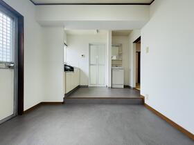 大阪府和泉市和気町１ 2階建 築54年9ヶ月