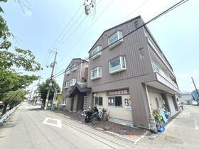 大塚チェリ－ハイツエイト 3階建