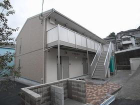兵庫県川西市萩原２ 2階建 築14年7ヶ月