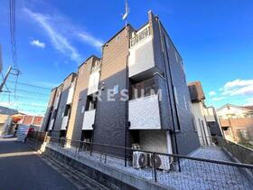 千葉県千葉市中央区道場南１ 2階建 築11年2ヶ月