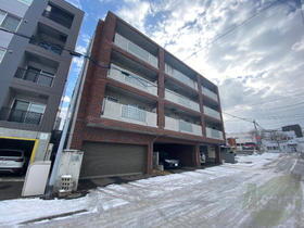 北海道札幌市中央区宮の森二条１０ 4階建 築17年1ヶ月