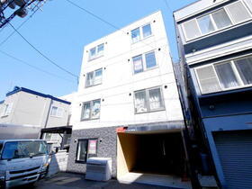 北海道札幌市中央区南五条西１３ 4階建 築14年3ヶ月