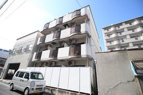 ウイング岡町 4階建