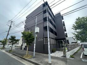 ラルヴェールＩＩＩ 5階建