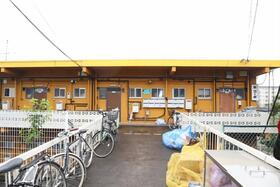 泉コーポ 3階建