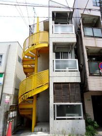 東京都目黒区中町２ 3階建 築20年2ヶ月