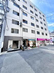 愛知県名古屋市中区新栄２ 6階建 築54年1ヶ月
