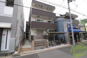 兵庫県神戸市兵庫区小河通３ 3階建 築5年9ヶ月
