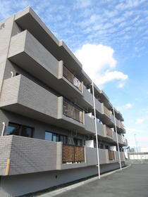 静岡県浜松市中央区広沢１ 3階建 築30年1ヶ月