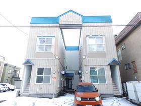 北海道札幌市西区西町南１６ 3階建