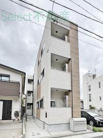 愛知県名古屋市中村区西米野町４ 3階建 築1年9ヶ月