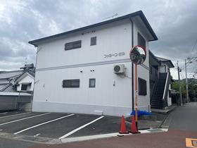 ファミーユ西条 2階建