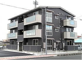 富山県射水市三ケ 3階建 築4年8ヶ月