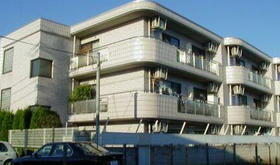 東京都中野区白鷺２ 3階建 築31年6ヶ月