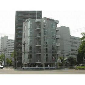 北海道札幌市中央区南一条東７ 6階建 築18年11ヶ月