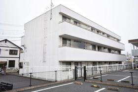 埼玉県上尾市西宮下２ 3階建 築15年6ヶ月