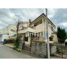 東京都小金井市中町３ 2階建