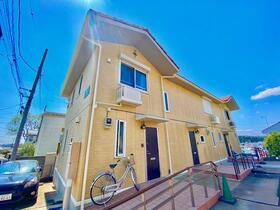 神奈川県横浜市旭区中白根２ テラスハウス