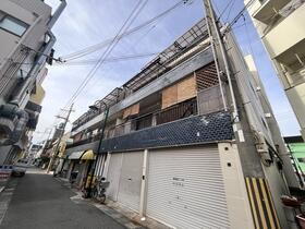 兵庫県明石市西明石南町２ 築50年10ヶ月 4階建