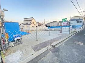 大阪府松原市天美東９ 3階建 