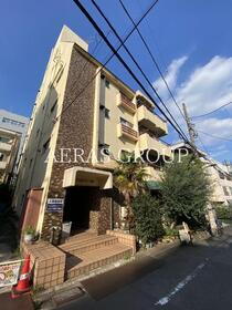 東京都新宿区左門町 賃貸マンション