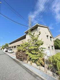 大阪府和泉市葛の葉町２ 2階建 築15年6ヶ月