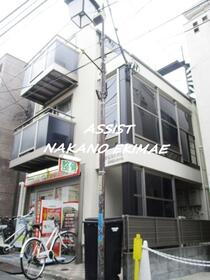 東京都中野区東中野３ 3階建 築12年10ヶ月