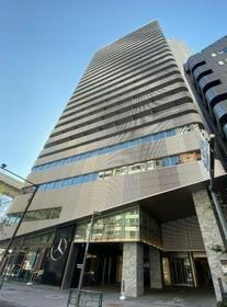 東京都新宿区西新宿３ 地上24階地下1階建 築6年6ヶ月