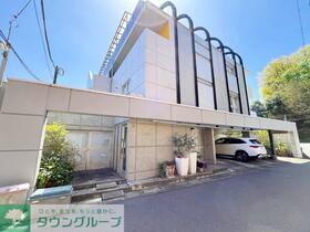 神奈川県川崎市多摩区東生田１ 4階建 築37年2ヶ月