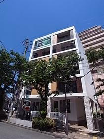 兵庫県神戸市灘区城内通５ 6階建 築4年7ヶ月