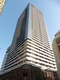 東京都港区浜松町１ 地上37階地下1階建