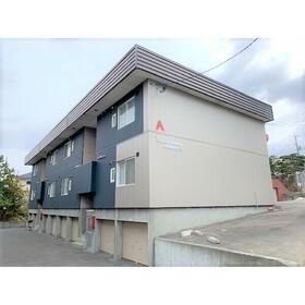 鈴真ハイツＡ棟