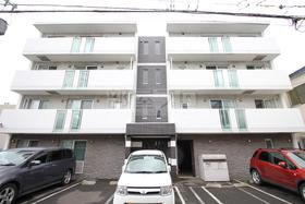 北海道札幌市中央区南八条西１６ 4階建 築13年11ヶ月