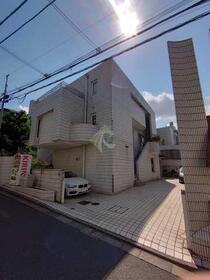 東京都新宿区上落合２ 3階建 築40年6ヶ月