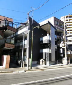 神奈川県川崎市中原区木月伊勢町 3階建