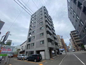 北海道札幌市中央区北一条西１７ 9階建 築10年3ヶ月