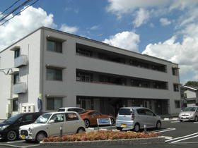 広島県尾道市高須町 3階建 築13年11ヶ月