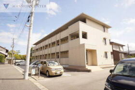 新潟県新潟市東区東明３ 3階建