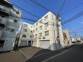 北海道札幌市西区琴似三条３ 4階建 築17年6ヶ月