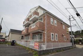 神奈川県横浜市栄区中野町 賃貸アパート