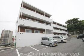 沖縄県宜野湾市嘉数１ 賃貸マンション