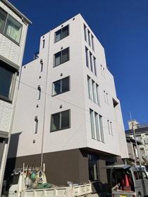 東京都豊島区南池袋３ 5階建 築1年7ヶ月