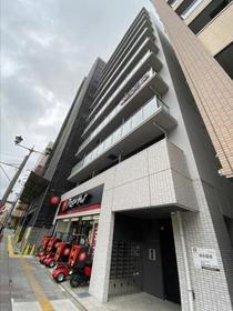 神奈川県横浜市中区長者町５ 10階建 築2年5ヶ月