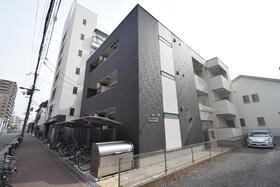 大阪府大阪市城東区関目２ 3階建