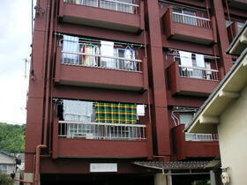 鷹の羽マンション