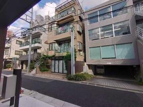 東京都文京区本郷５ 地上3階地下1階建 築33年6ヶ月