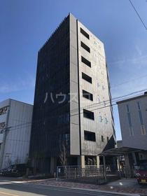 愛知県名古屋市千種区小松町５ 8階建