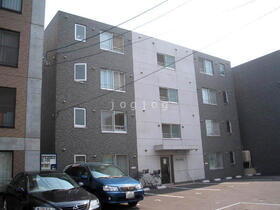 グローリーアンザイ 4階建