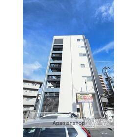 大阪府大阪市淀川区十三本町２ 6階建 築19年1ヶ月