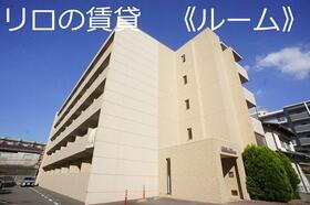 アーバンライフ松田 5階建